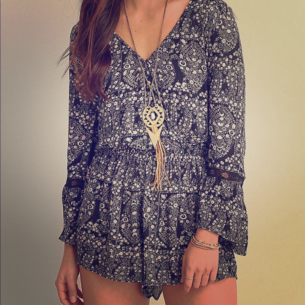 FOR APRIL - not for sale. _American Eagle romper